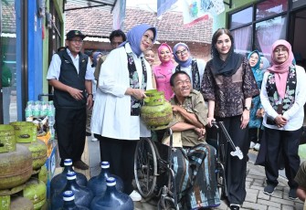 Fatma Syaifullah Yusuf, saatbkunjungi Kampung Inklusi Naema, Desa Prambon, Kecamatan Tugu, Kabupaten Trenggalek, Jawa Timur, Senin (23/6/2025)