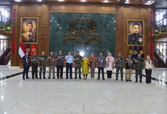 Gubernur Akademi Militer Terima Kunjungan Lembahas RI dan Mendagri 