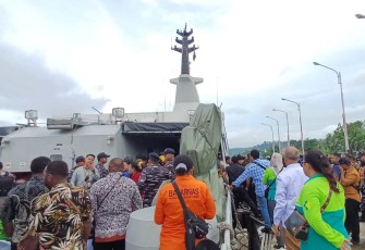 KRI Dorang-874 mendukung HUT ke-170 Tahun Pekabaran Injil di Papua, Rabu (5/2)