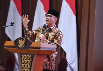 Mendes PDT Yandri Susanto