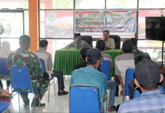 Penyuluhan lingkungan hidup masyarakat di lokasi TMMD Kodim Parepare 