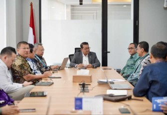 Kemenekraf gandeng OJK dan Kemenkeu untuk permudah akses permodalan industri kreatif, Istana Negara, Jakarta, Jumat (21/03/2025).