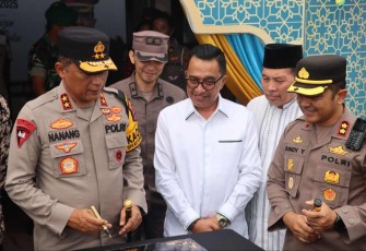 Kapolda Jatim Irjen Pol Nanang Avianto saat meresmikan Police Batu Station, Kamis (27/3)