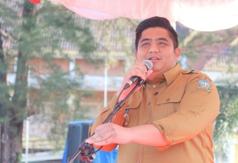 Bupati Bintan Roby Kurniawan SPWK, saat pimpin Apel