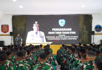 Pengarahan persiapan Satgas Pamtas RI-RDTL di Yonarhanud 2 Kostrad, Rabu (23/4)