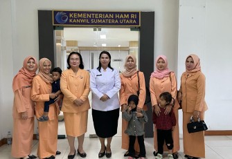 Kementerian HAM Sumut-Kepri Ikuti Acara Pengukuhan DWP Kementerian HAM