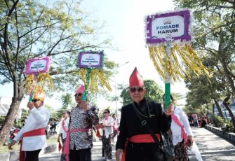 Pawai budaya Lebaran Depok 2025
