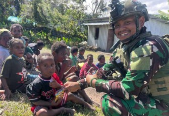Senyum bahagia anak-anak Papua