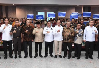 Menteri Desa dan Pembangunan Daerah Tertinggal Yandri Susanto dalam acara Optimalisasi Kegiatan Pengelolaan Dana Desa Provinsi Bangka Belitung melalui Keberlanjutan Entry Data pada Aplikasi Real Time Management Funding Kejaksaan RI, Kamis (3/7/2025)
