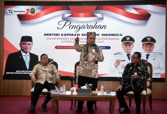 Menkop Budi Arie Setiadi dalam acara Eksistensi dan Pengembangan Koperasi di Kabupaten Pati, Kamis (31/7)
