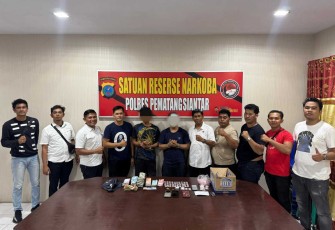 Penangkapan 2 pengedar sabu di gang cumi-cumi