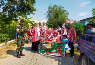 Pawai semarak kemerdekaan RI di wilayah desa binaan 