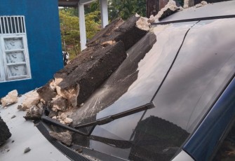 Pasca gempa bumi  M 6,4 Kabupaten Sarmi, Papua, Selasa (12/8)