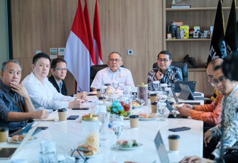 Menteri Ekonomi Kreatif, Teuku Riefky Harsya, menerima audiensi Kepala BRIN Laksana Tri Handoko dan jajarannya di Kantor Kementerian Ekraf, Jakarta, Selasa (09/09/2025)