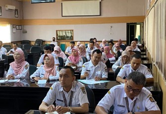 Puluhan CPNS baru mengikuti pelatihan dalam bidang keamanan siber melalui program Prodigi, di Ruang Podang Kantor Sekretariat Daerah Karanganyar, Rabu (10/9/2025).