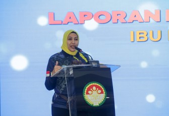 Penasihat Dharma Wanita Persatuan (DWP) Badan Narkotika Nasional Republik Indonesia (BNN RI), Ny. Dewi Suyudi Ario Seto, 