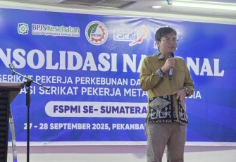 Dewas BPJS Kesehatan Siruaya Utamawan Ajak Pekerja Perkebunan Perjuangkan Hak JKN