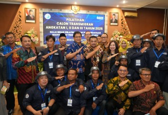 78 Kepala Keluarga (KK) calon transmigrasi (catrans) di Balai Besar Pelatihan dan Pemberdayaan Masyarakat Transmigrasi (BPPMT) Yogyakarta, Sleman, Yogyakarta, 27 September 2025