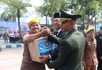 Santunan sosial Kodim Tulungagung 
