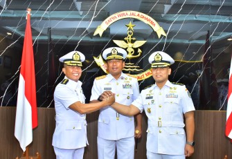 Kolinlamil Laksanakan Sertijab Kadisharkap