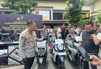 Konferensi pers Polrestabes Medan 