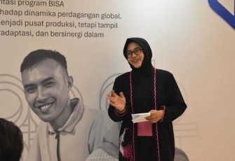 Deputi Bidang Pengembangan Talenta dan Daya Saing Koperasi Kemenkop, Destry Anna Sari
