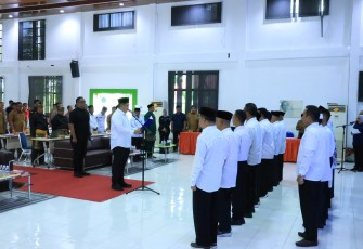 Bupati Bintan Roby Kukuhkan FKUB Bintan