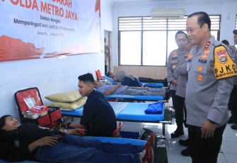 Bakti Sosial Donor Darah Warnai Hari Jadi ke-74 Humas Polri di Polda Metro Jaya