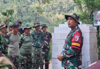 Dansatgas TMMD ke 126 Kodim Takalar Letkol Inf Faisal Amin