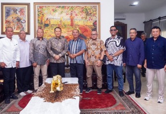 Anggota III DPR RI sekaligus Ketua MPR RI ke-15 dan Ketua Umum Asosiasi Perusahaan Perdagangan Barang Distributor Keagenan dan Industri Indonesia (Ardin Indonesia), Bambang Soesatyo Terima Pengurus Ardin Indonesia 