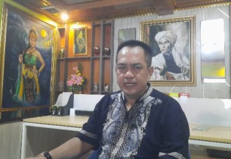 Dr. BRM . Kusumo Putro, SH, MH ketua umum FBM dan DPPSBI.