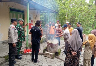 Praktek Pembuatan Pupuk Organik 