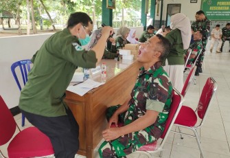 Prajurit, PNS Serta Persit Kodim 0801/Pacitan Gelar Pemeriksaan Kesehatan dan HPV DNA