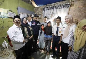 Mensos Saifullah Yusuf mengunjungi rumah calon siswa Sekolah Rakyat di Bandar Lampung 