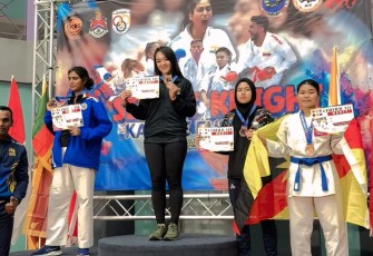 Bripda Jessica Polwan di Polda Riau