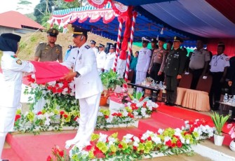 Camat Tambelan Asmawi Sos, jadi inspektur upacara pada Hari Ulang Tahun (HUT) ke-80 RI 