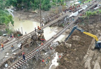 Kementerian PU Lakukan Perbaikan Darurat 3 Lokasi Tanggul Jebol Sungai Tuntang