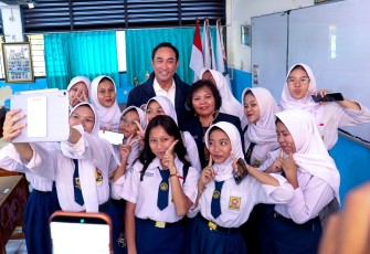 Kepala BNN RI Ajak Pelajar SMPN 70 Jakarta Wujudkan Sekolah Bersinar