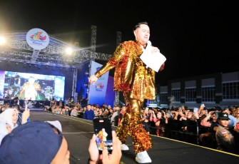 King Nassar sebagai guest star, menambah gemerlap hari bahagia bagi masyarakat Bintan.