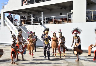 Satgas Trisila-25 TNI AL Singgah di Biak