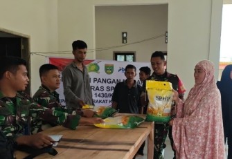 Kodim 1430/Konut Gelar Operasi Pasar Murah Bersama Bulog