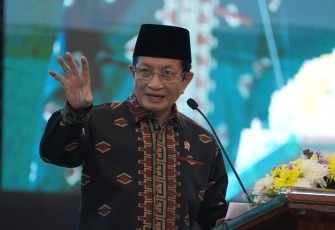 Menteri Agama Nasaruddin Umar saat menjadi keynote speaker dalam Konferensi Internasional di Universitas Islam Negeri Sunan Ampel (UINSA) Surabaya, Rabu (26/11/2025).