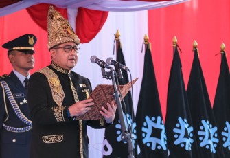 Menteri Ekraf dalam Upacara peringatan Hari Ulang Tahun ke-80 Kemerdekaan Republik Indonesia di lingkungan Kementerian  Ekraf di Gedung Film, Jakarta, Minggu, 17 Agustus 2025.