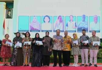  Menkop Budi Arie dalam acara RAT Tahun Buku 2024 Koperasi Simpan Pinjam Jasa (Kospin Jasa) di Pekalongan, Sabtu (22/02)