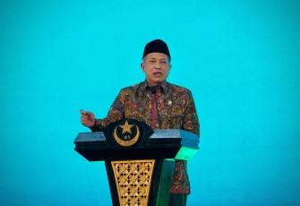 Menteri Koperasi (Menkop) Ferry Juliantono saat hadir dalam acara Milad 120 Tahun Syarikat Islam dengan tema Ekonomi Kuat, Ummat Berdaulat di Jakarta Covention Center (JCC), Kamis (6/11/25).