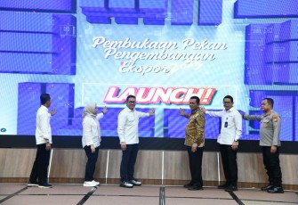 Menteri Perdagangan RI saat Resmikan Pekan Pengembangan Ekspor di Batam 