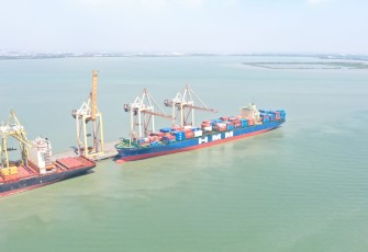 PT Terminal Petikemas Surabaya