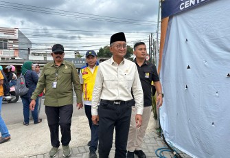 Menteri Pekerjaan Umum (PU) Dody Hanggodo meninjau Posko Mudik PPK 1.1 dan 1.2 Balai Pelaksanaan Jalan Nasional (BPJN) Banten, Minggu (6/4)