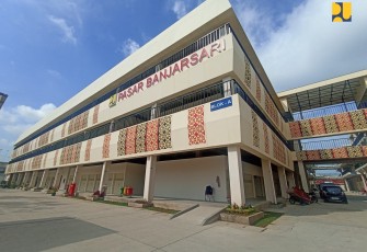 Pasar Banjarsari di Pekalongan.