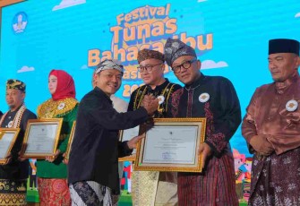 Pemko Tanjungpinang saat Raih Penghargaan dari Kemendikdasmen atas Komitmen Melestarikan Bahasa Melayu